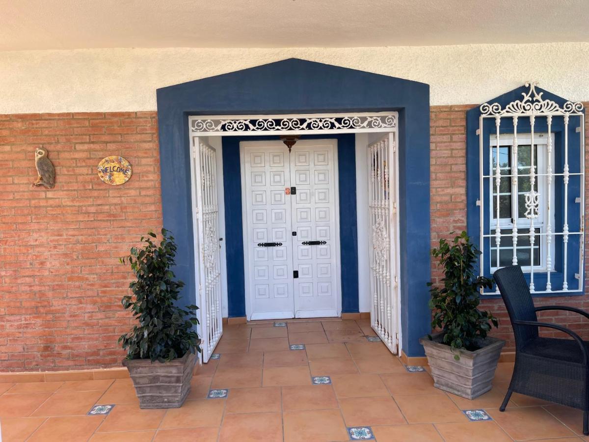 مبيت وإفطار تورّيفيِخا Anna'S Garden المظهر الخارجي الصورة