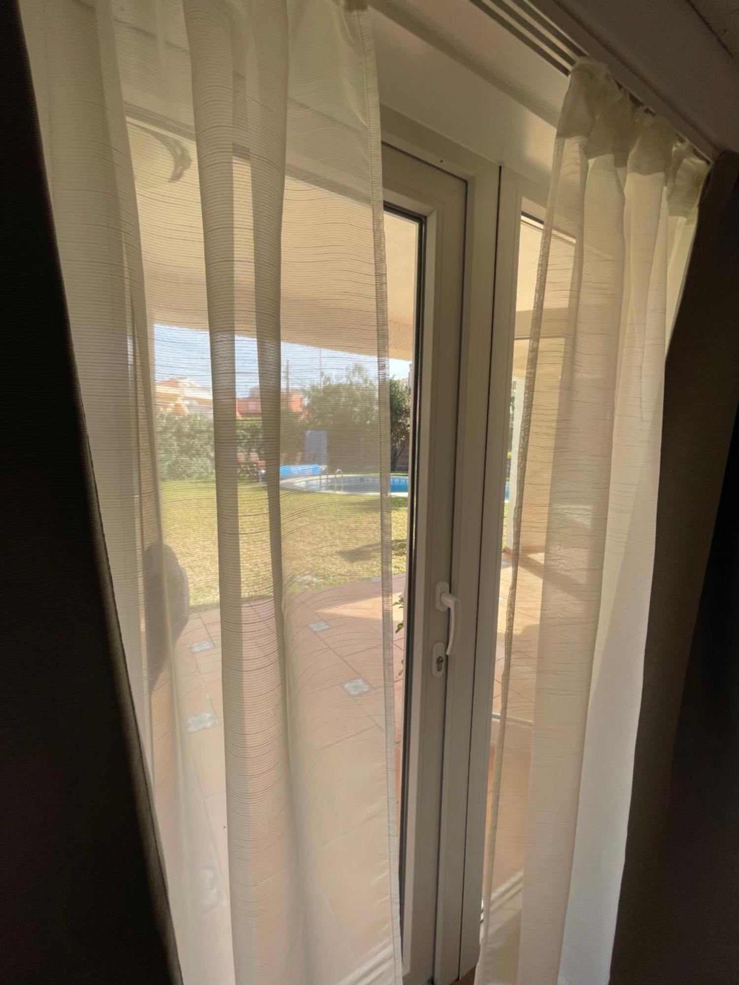 مبيت وإفطار تورّيفيِخا Anna'S Garden الغرفة الصورة